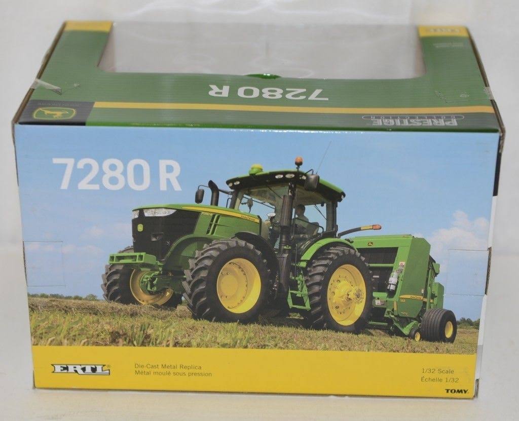 7280r Die Cast Tractor U561