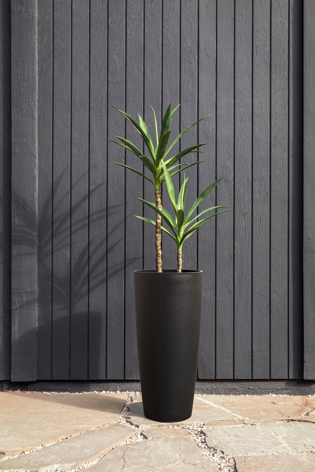 Black 2-Pack Plastic-Stone Planter O918