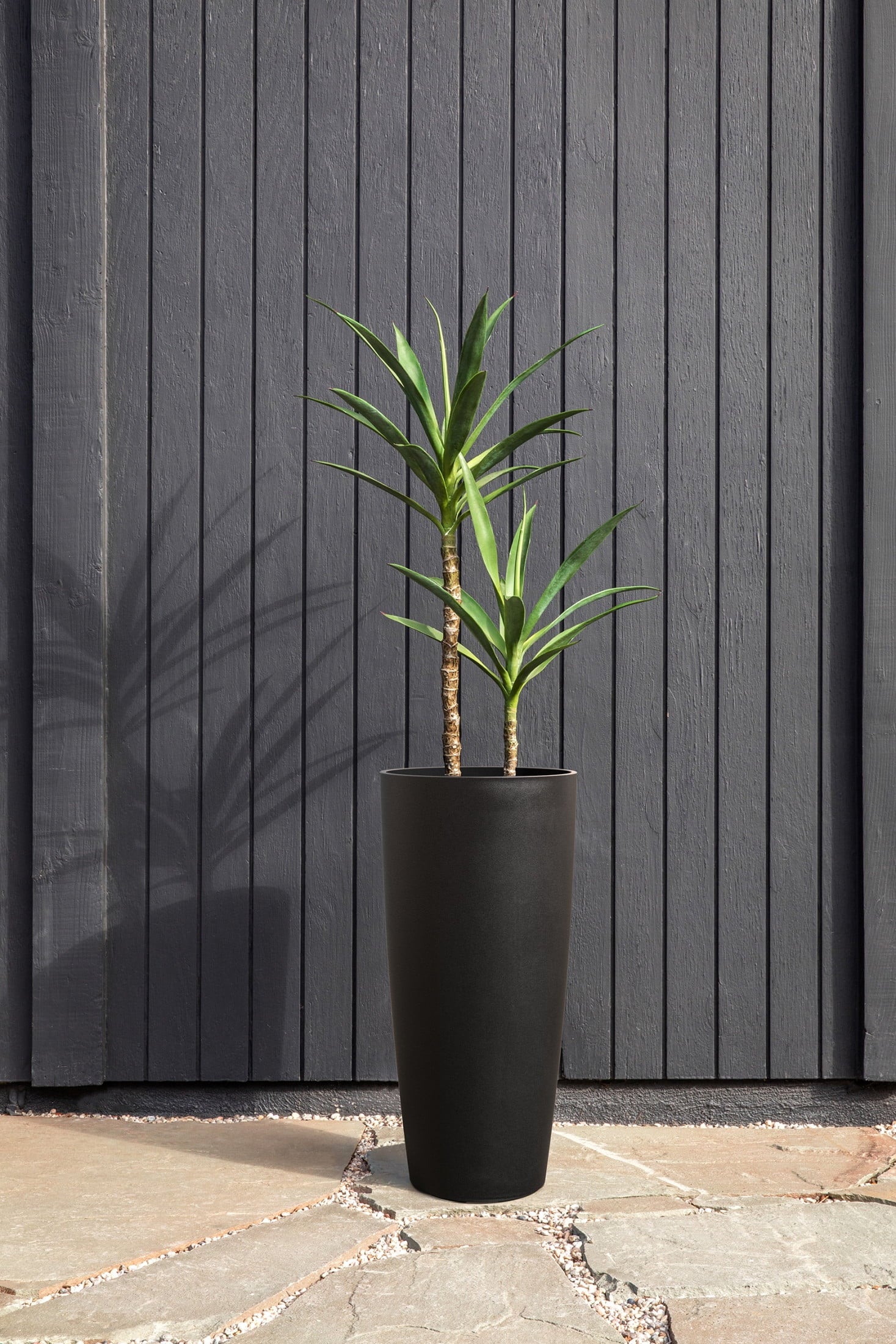 Black 2-Pack Plastic-Stone Planter O918