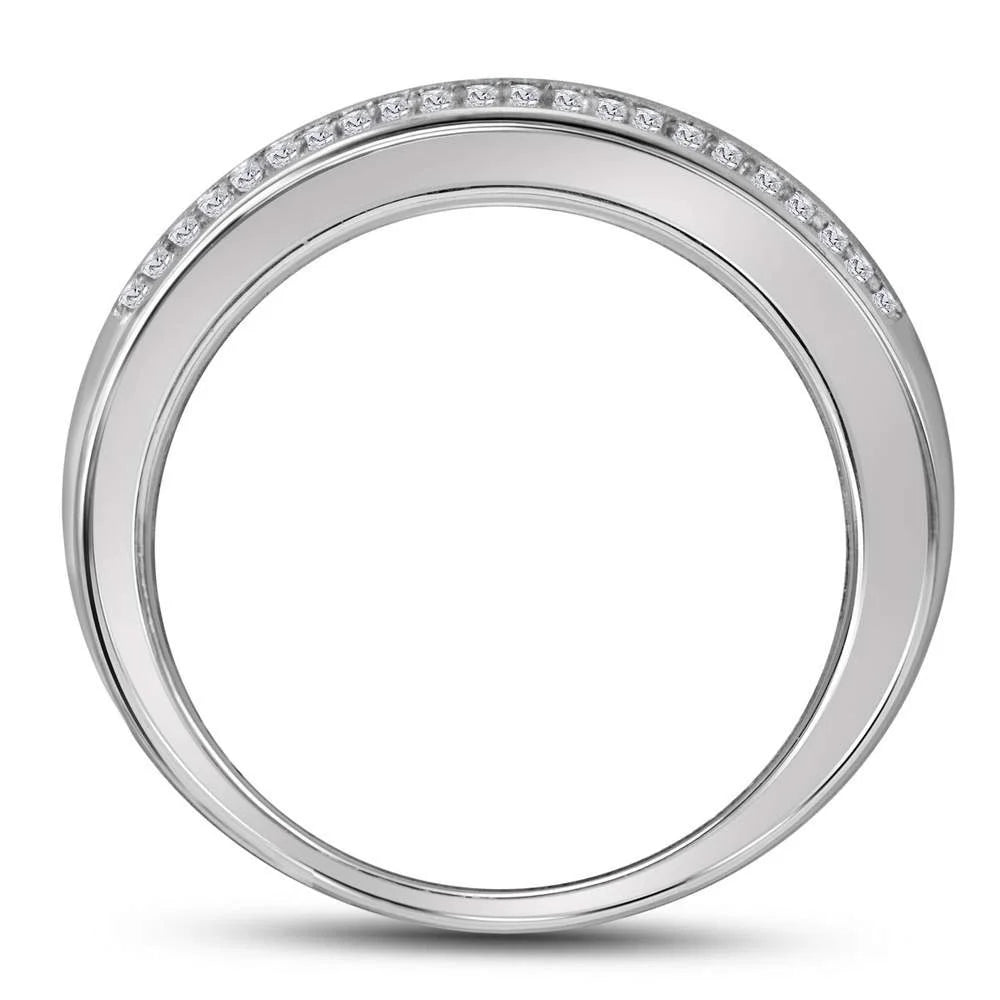 10kt White Gold Diamond Pave Band Ring Size 7 Q98736