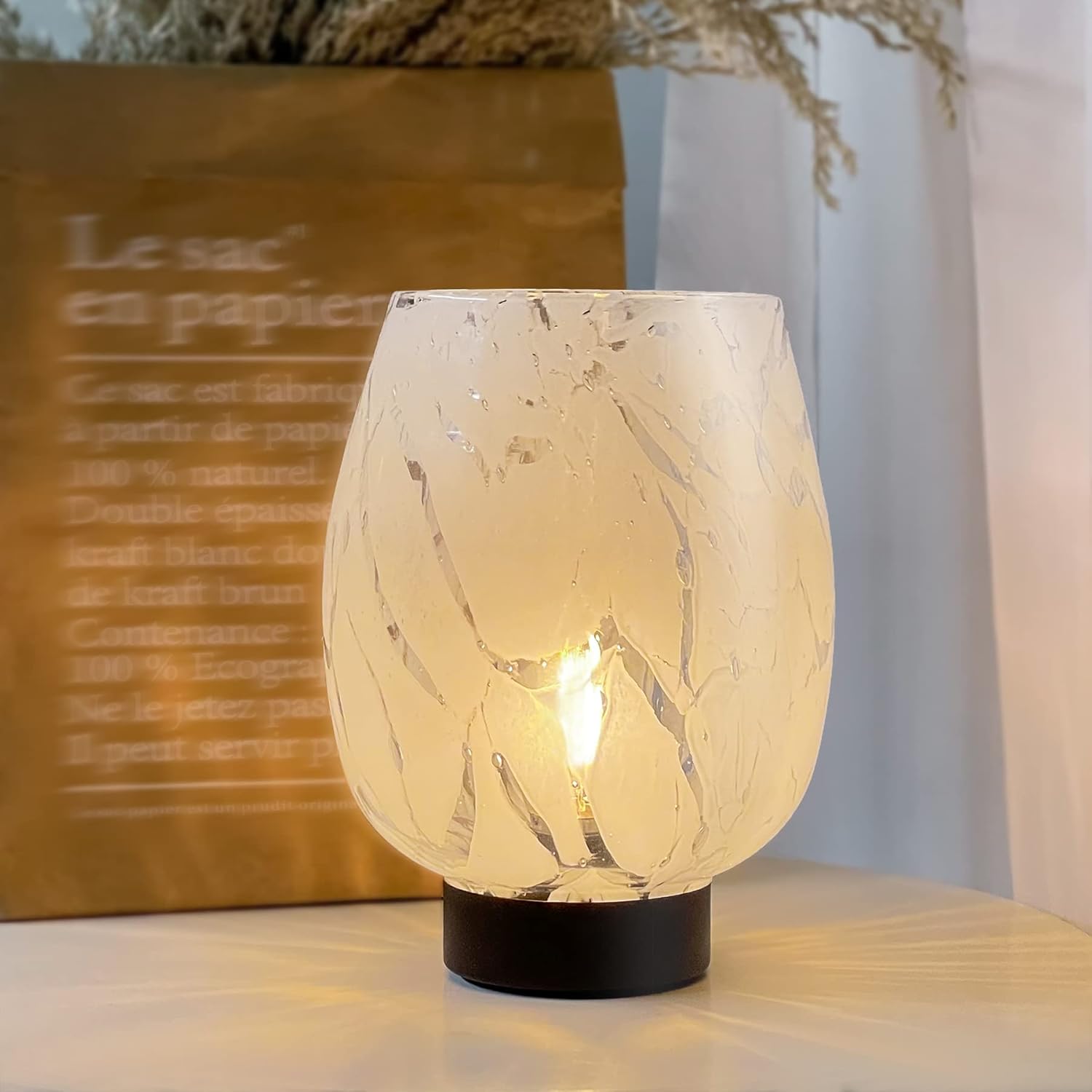 Battery Operated Table Lamp with LED Bulb D840