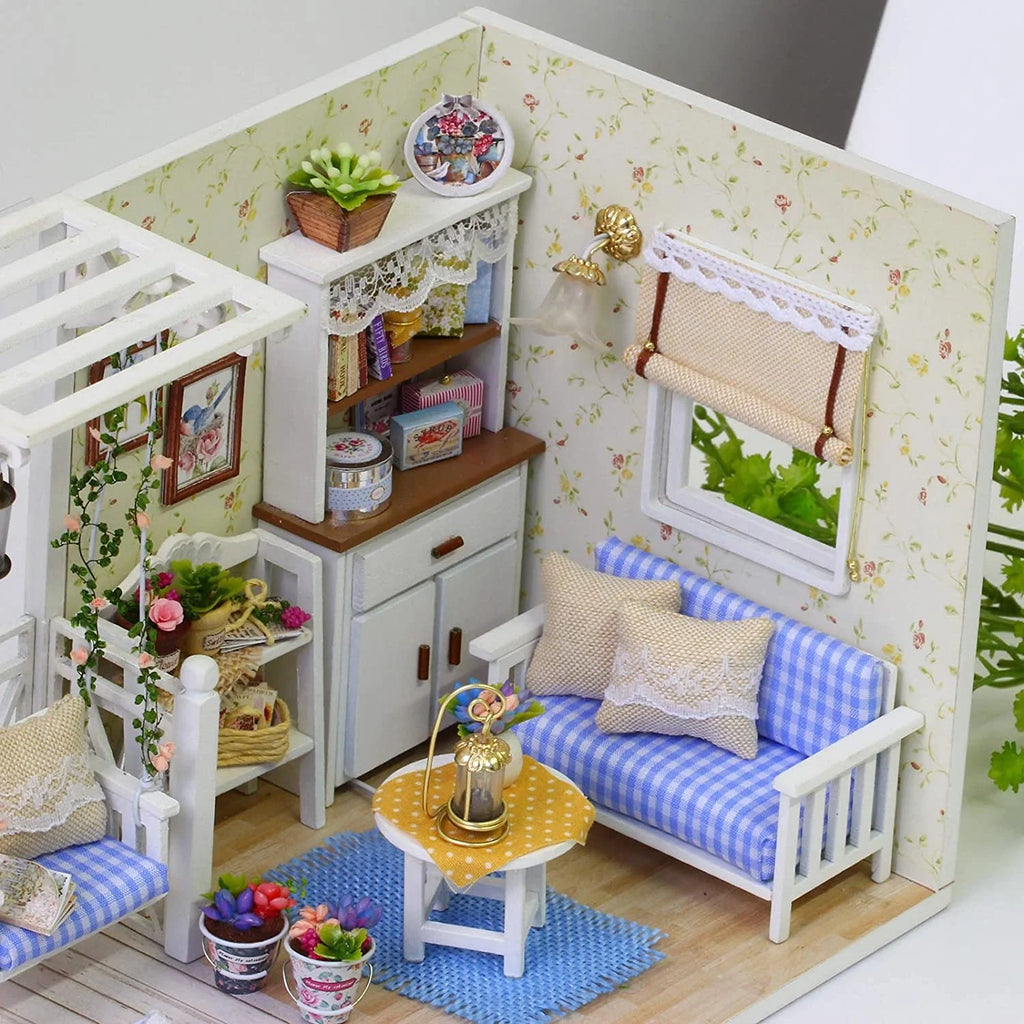 Wooden Dollhouse Miniatures DIY House Kit with Led Light Q915
