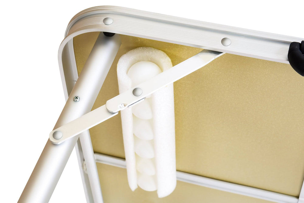 Beer Pong Table with Carrying M31329