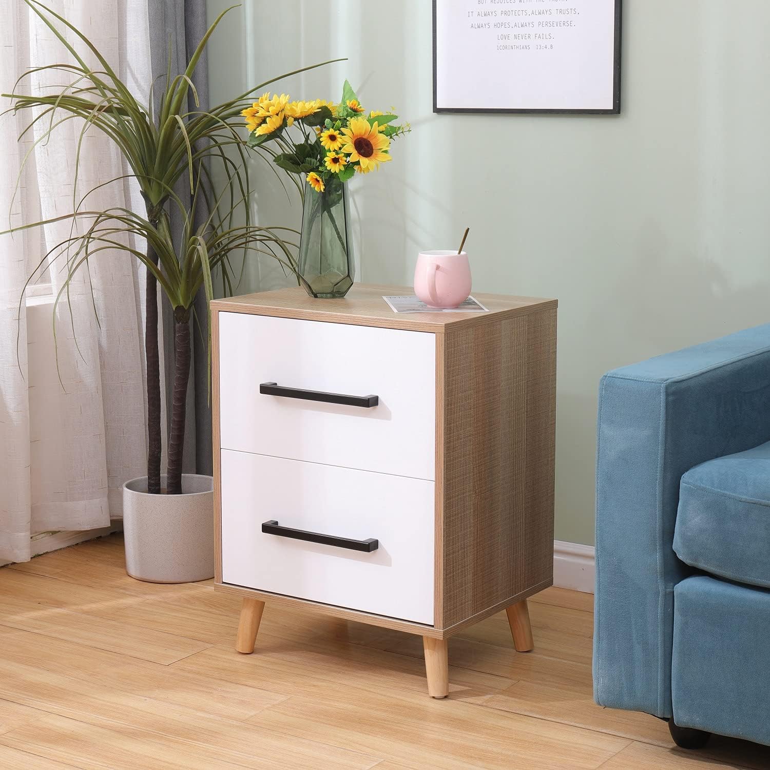 White 2 Drawer Nightstand with Solid Wood Legs Z700