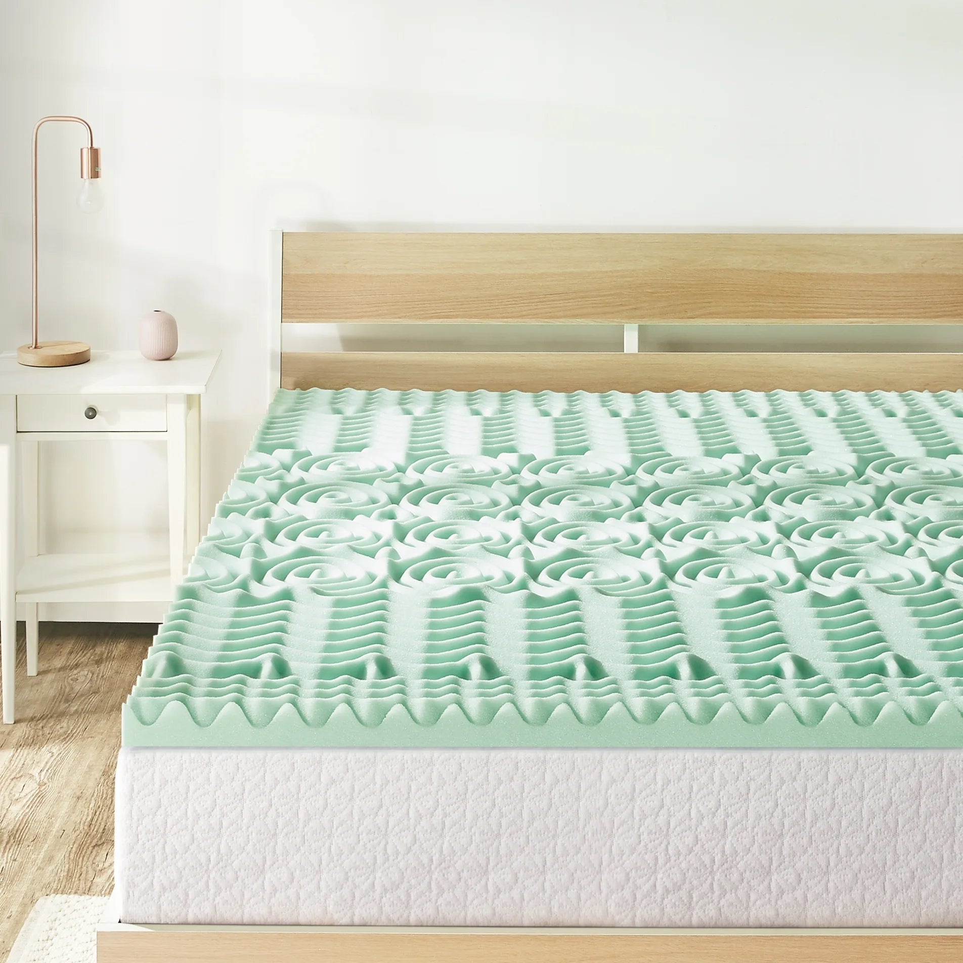 Queen 1.5" 5-Zone Memory Foam Mattress Topper with Aloe Infusion Z498630