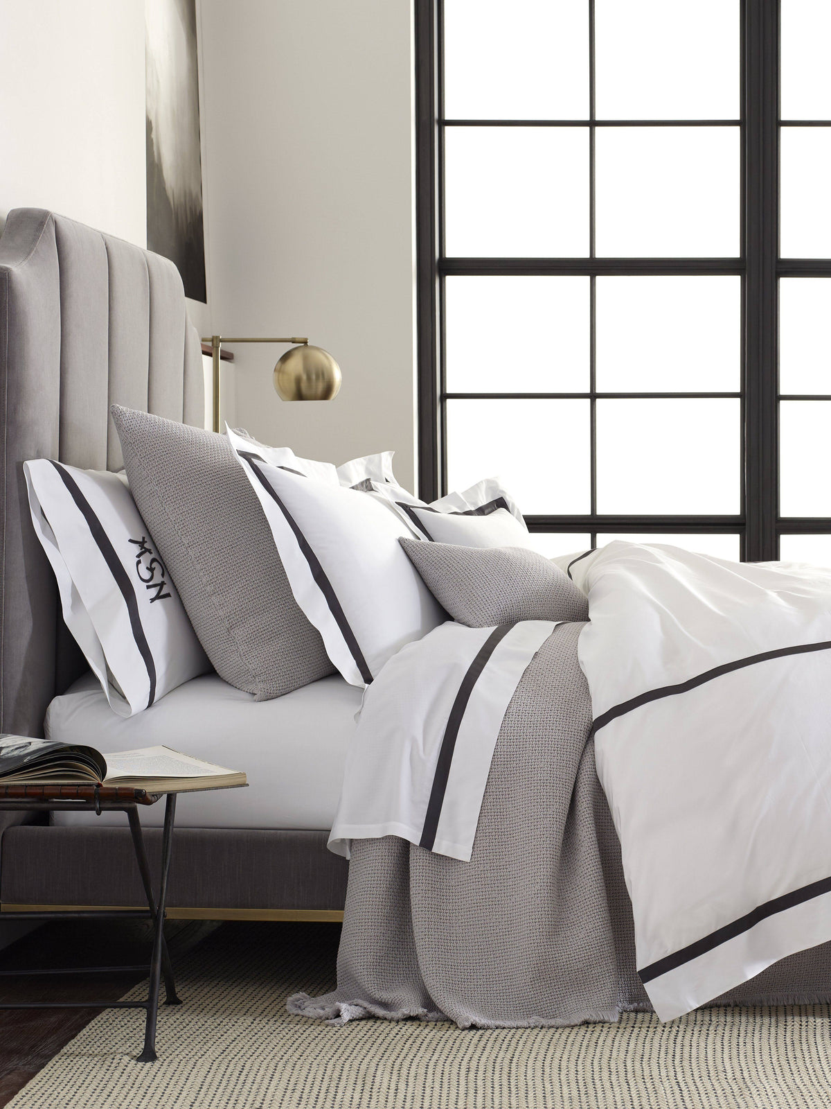 King Blue Pillowcase J5988