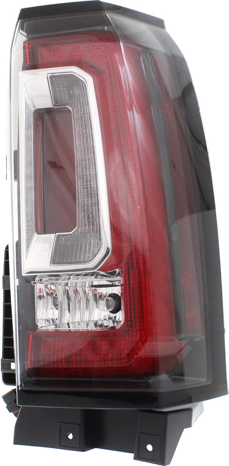 Tail Light Assembly Clear & Red Lens Passenger Side N188