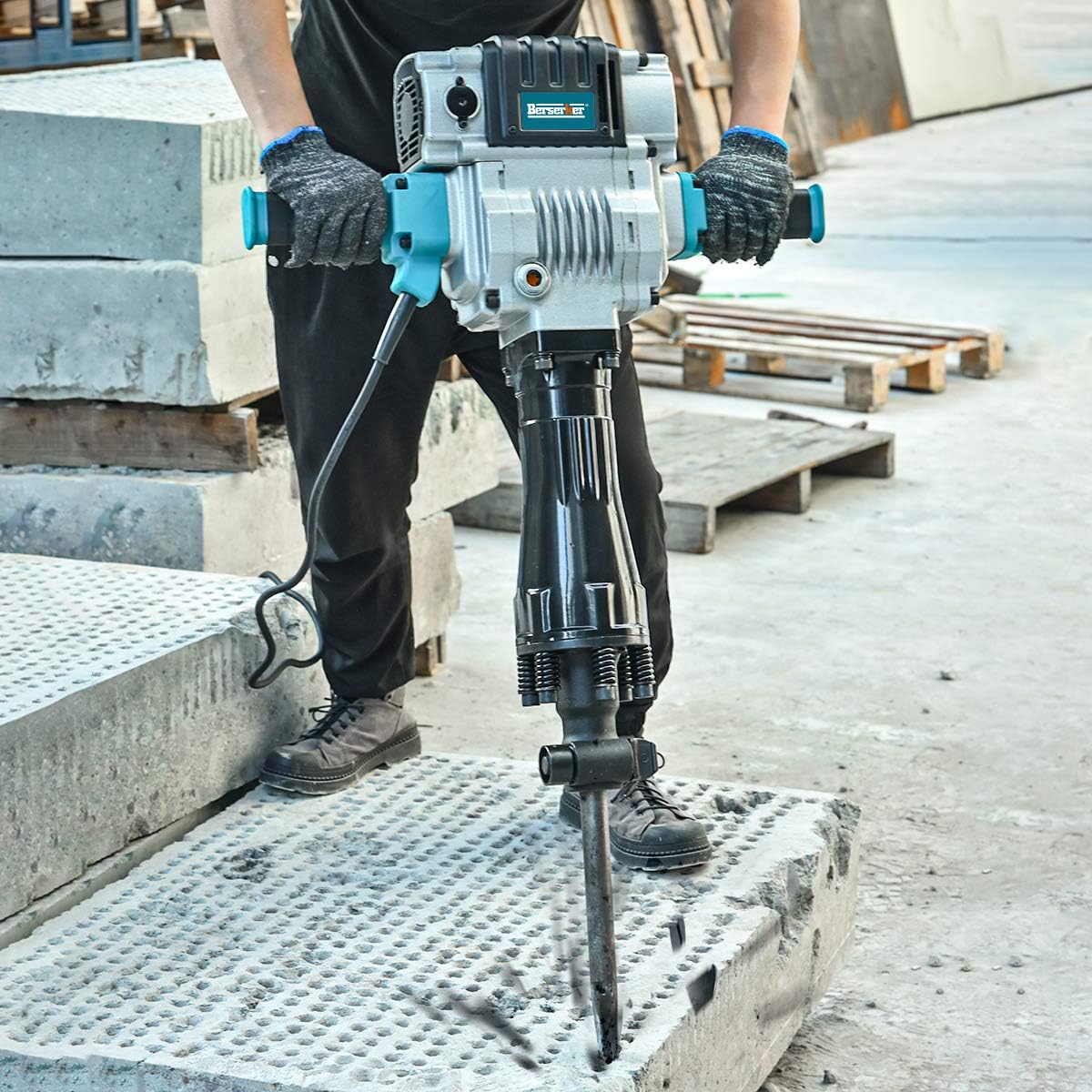 1700W 30-Pound SDS-Hex Jack Hammer with Carrying Case Flat Chisel Bull Point Chisel R95679