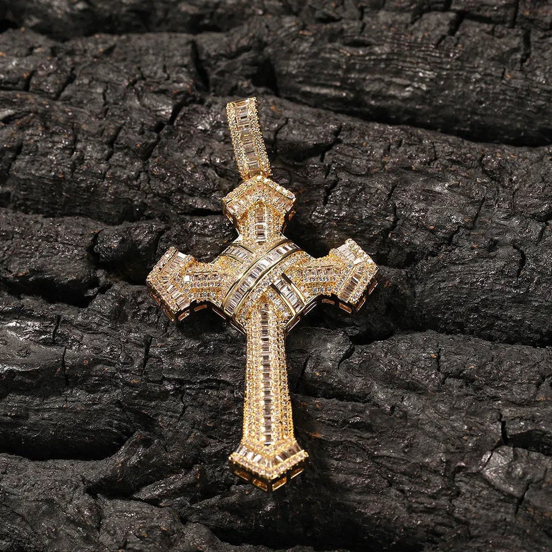 14K Gold Simulated Diamond Cross Pendant Necklace U8369