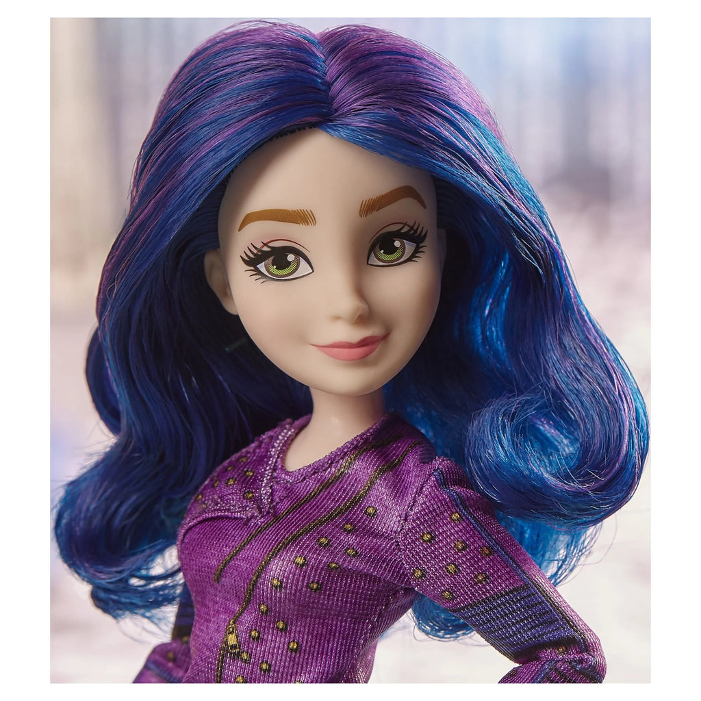 Mal Fashion Doll with Accessories J269