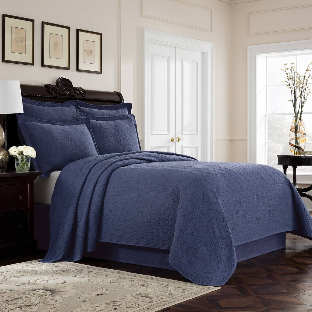 White Twin Coverlet R151