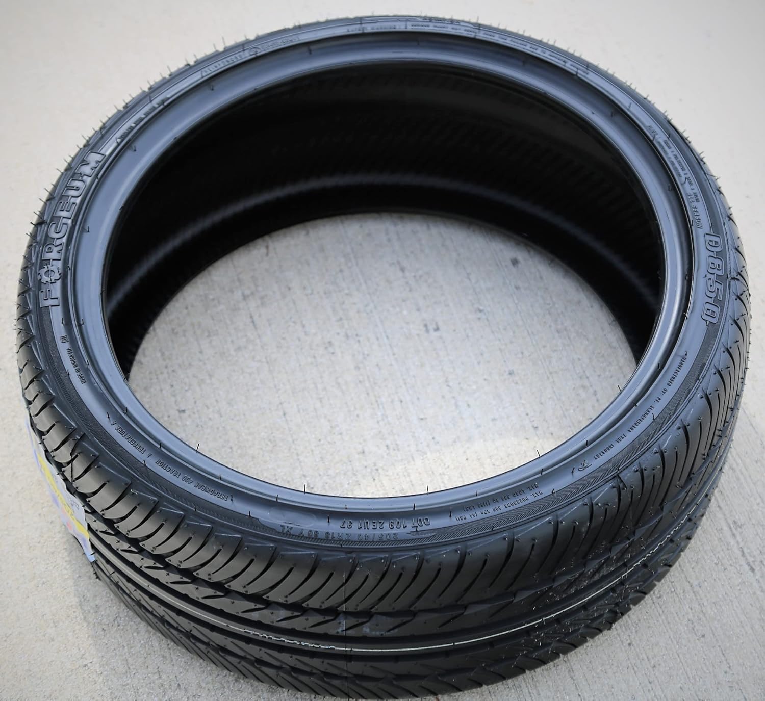 All-Season High Performance Radial Tire 205/40R18 86Y XL BSW K343