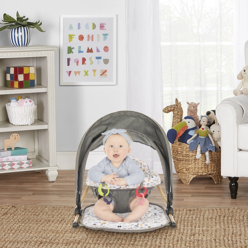 Compact Floor Seat and Canopy with 2 Soft Toys Z32141
