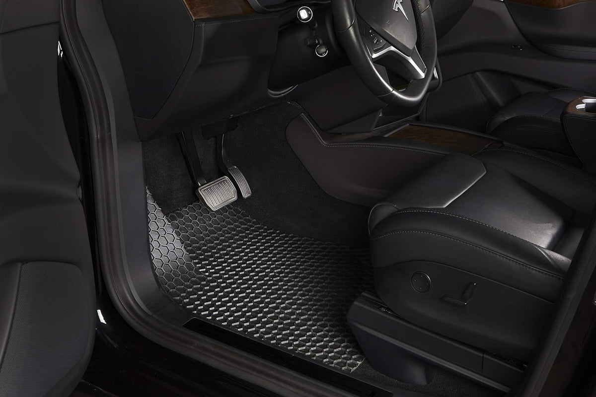 Black Rubber Cargo Mats F637